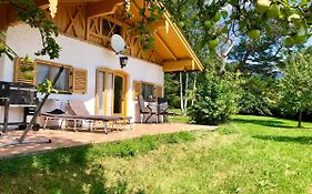 Ferienhaus Veronika mit 2000qm Garten und Bergblick
